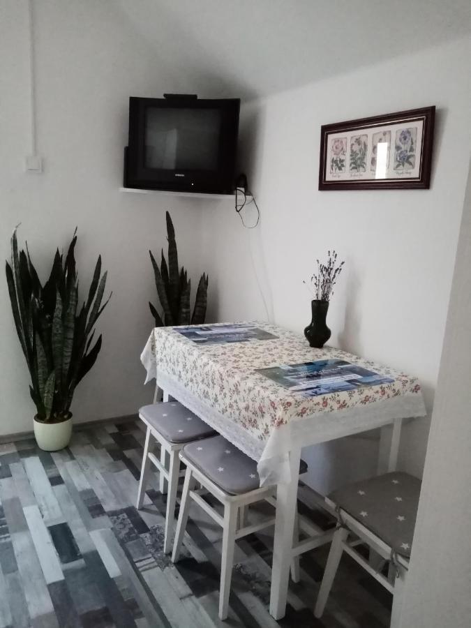 Mezeskucko Homestay Tiszaszolos